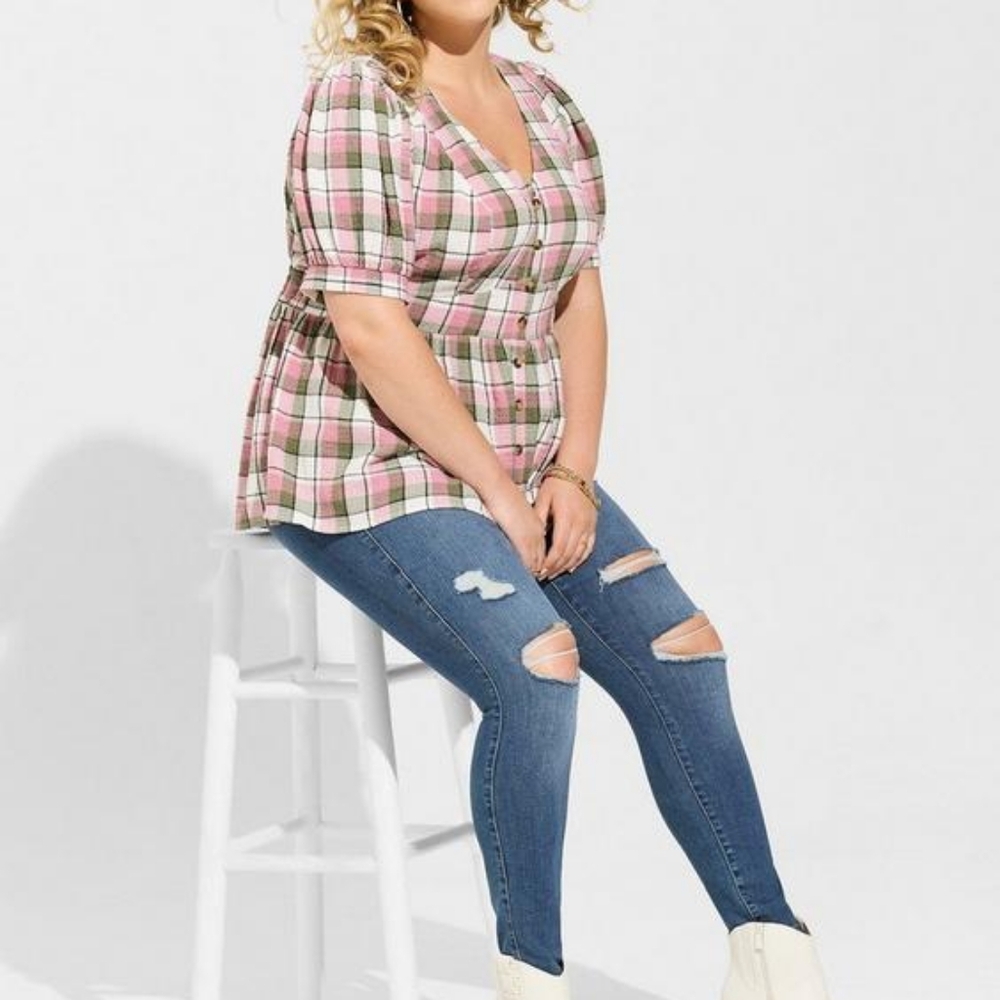 Torrid Babydoll Crinkle Flannel Gauze Button Up Top Short Sleeve 1x